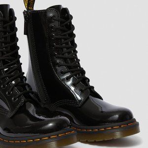 Brand-New 1490 Black Patent Leather Dr Martens Boots